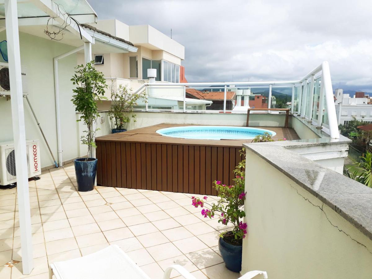 Cobertura Em Canasvieiras - Vista Para O Mar - 50 Mtrs Da Praia - Centro Canasvieiras ฟลอเรียนอโปลิส ภายนอก รูปภาพ