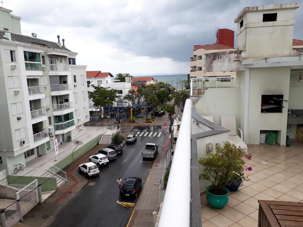 Cobertura Em Canasvieiras - Vista Para O Mar - 50 Mtrs Da Praia - Centro Canasvieiras ฟลอเรียนอโปลิส ภายนอก รูปภาพ